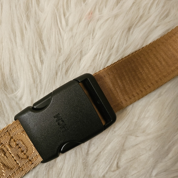 MCM Black and White Bag Crossbody - Picture 8 of 10